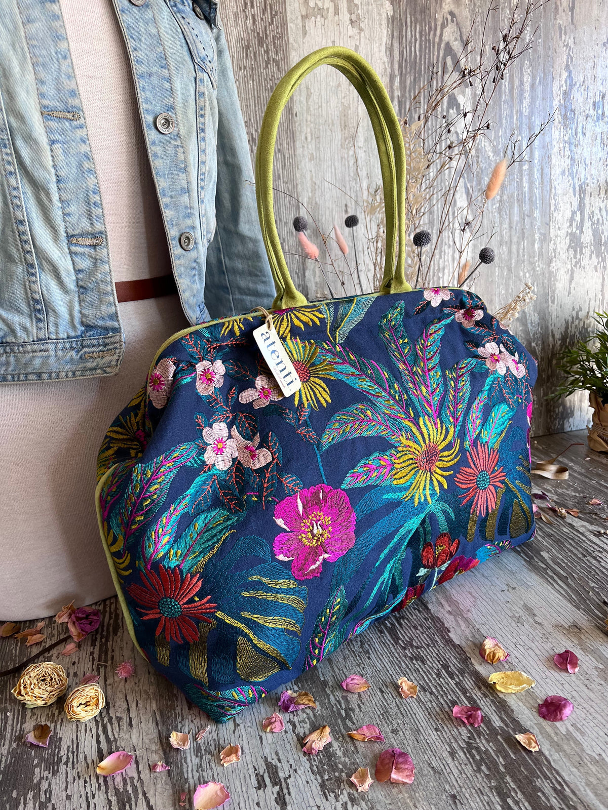 Flora Pioneer Doctor Bag, Atenti USA Handmade, Embroidered Mary Poppins Snap Frame