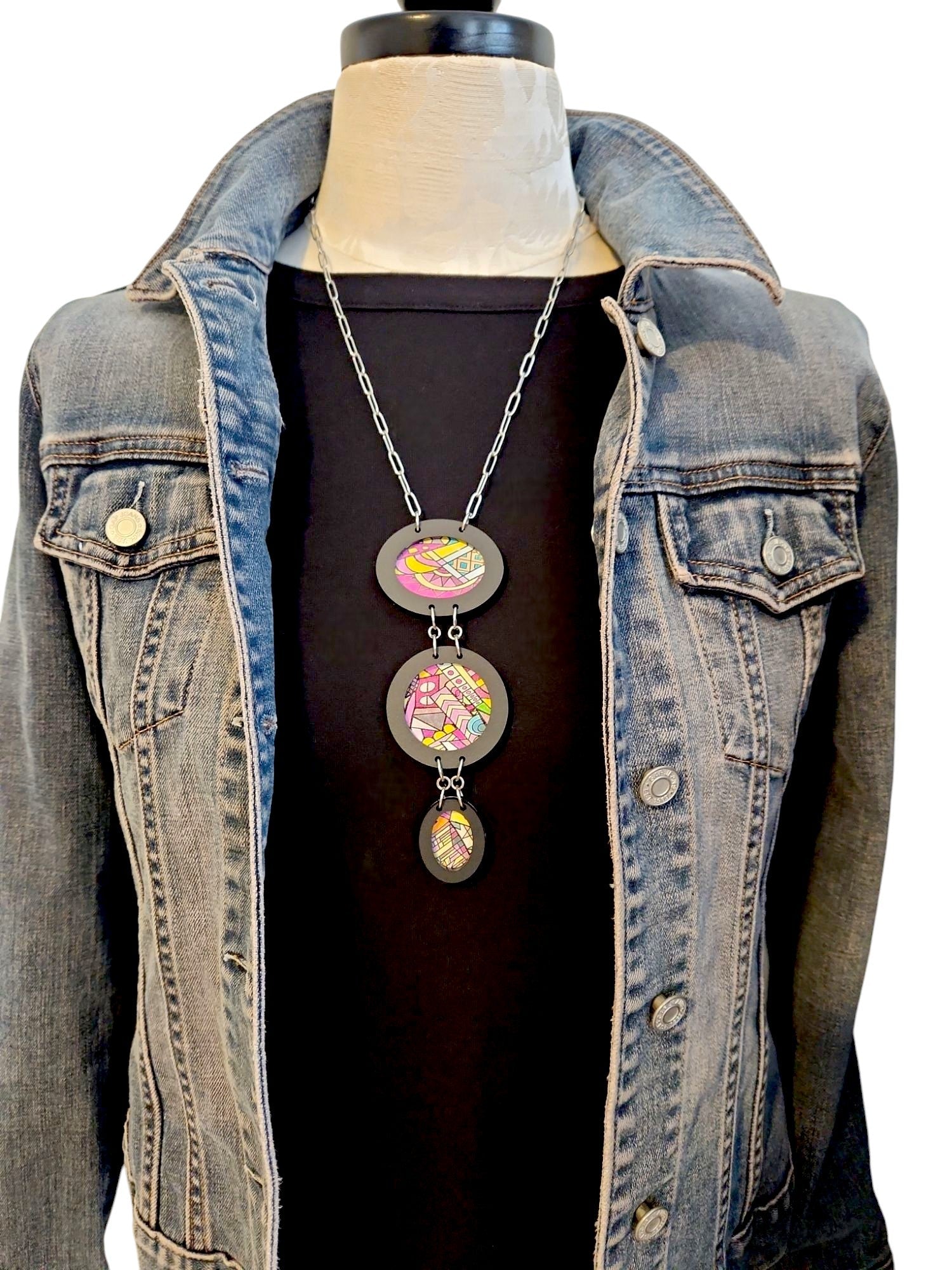 Cadre - Graffiti Necklace