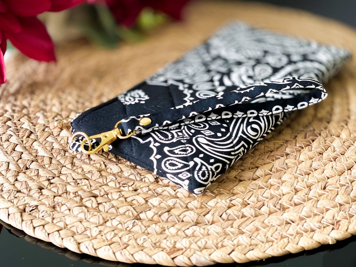Quilted Wristlet Pouch — The Diplomat
