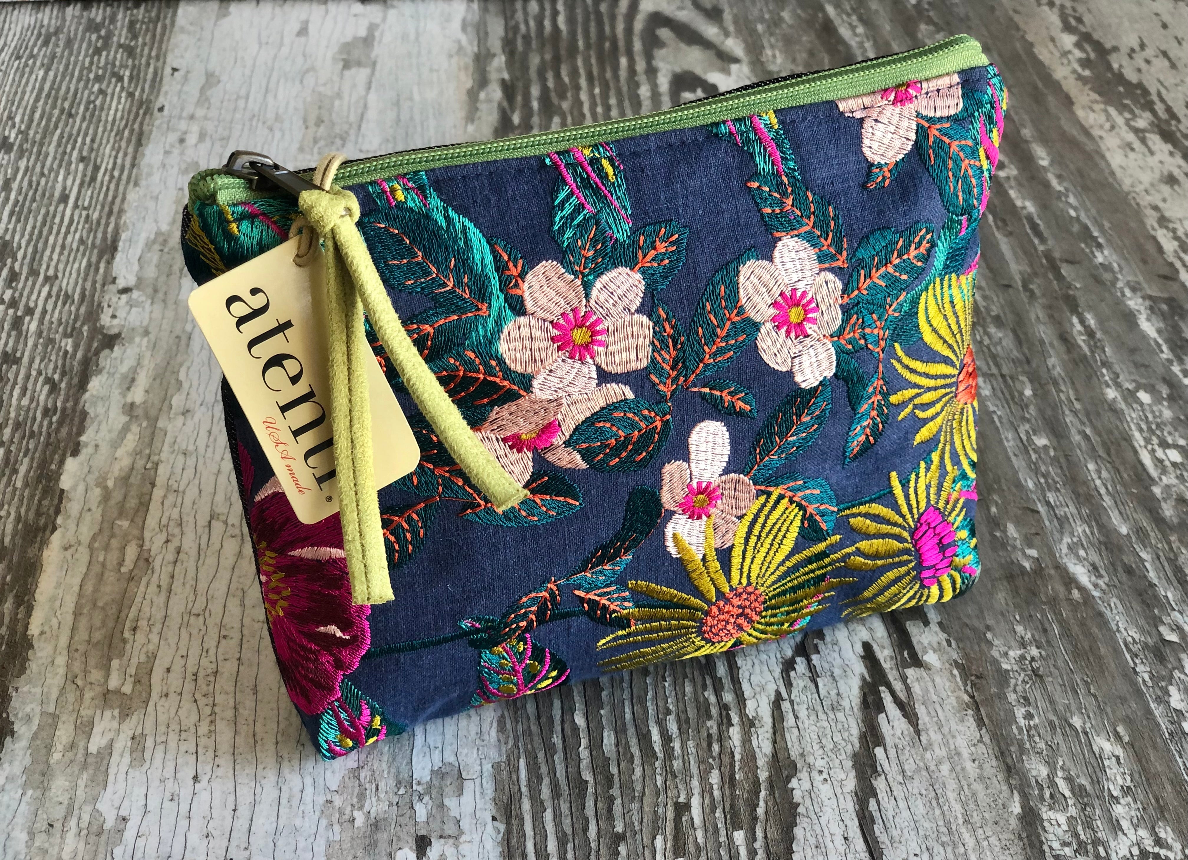 Flora Accessories Pouch