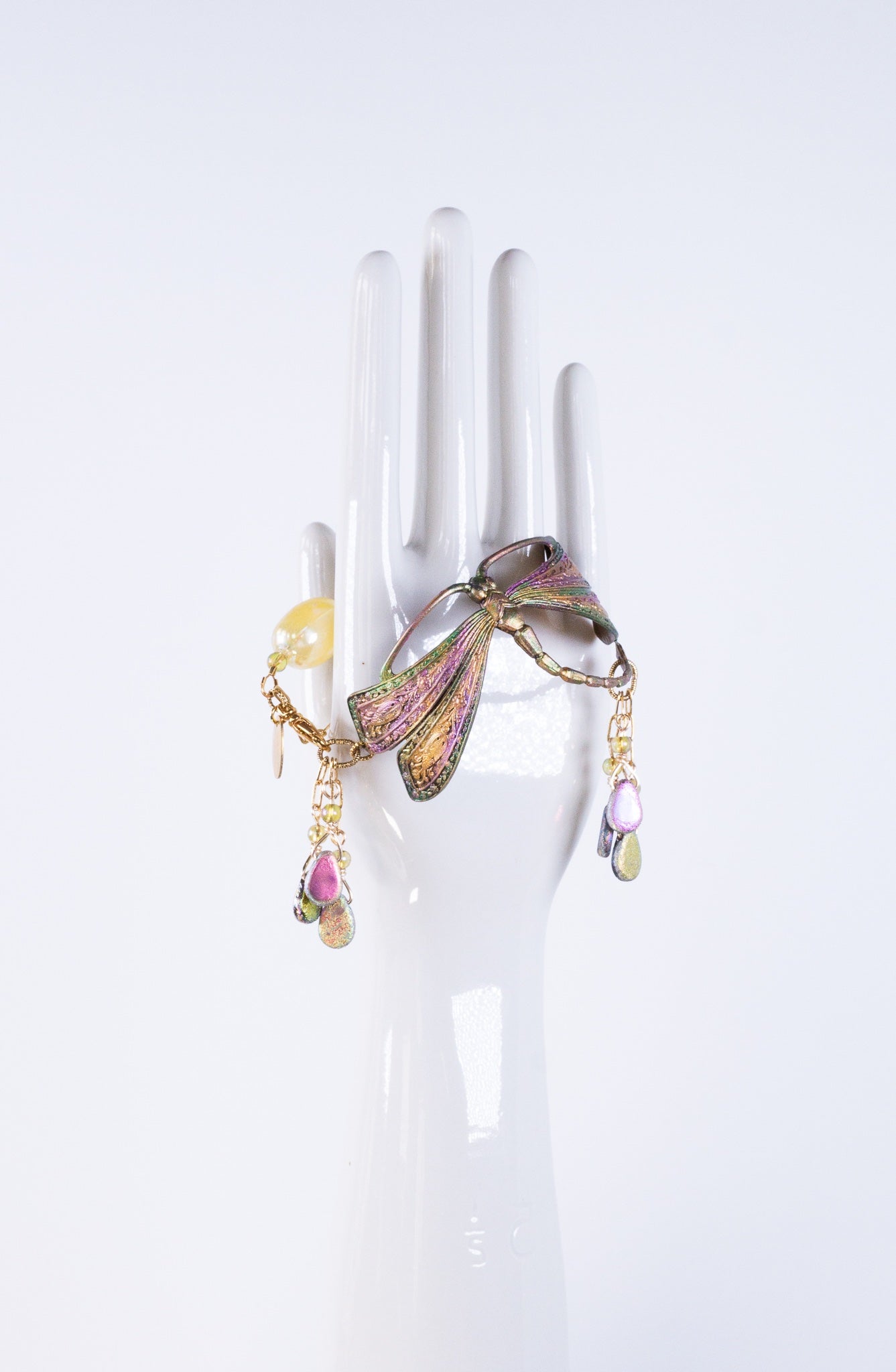 6813756fc324346626b37929_dragonfly-dreamer-bracelet-front-3_1784740148261.jpg