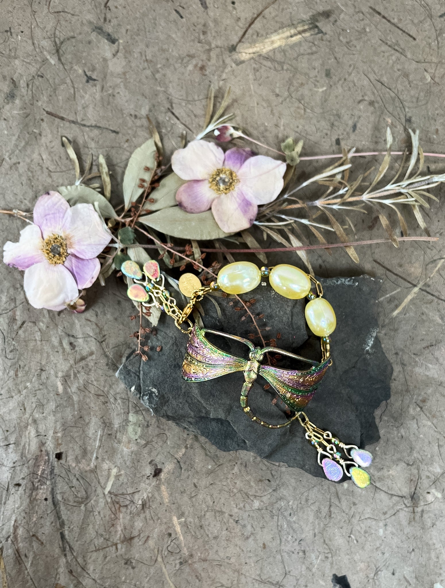 6813756fc324346626b37929_dragonfly-dreamer-bracelet-styled-flat-2_1784740148261.jpg