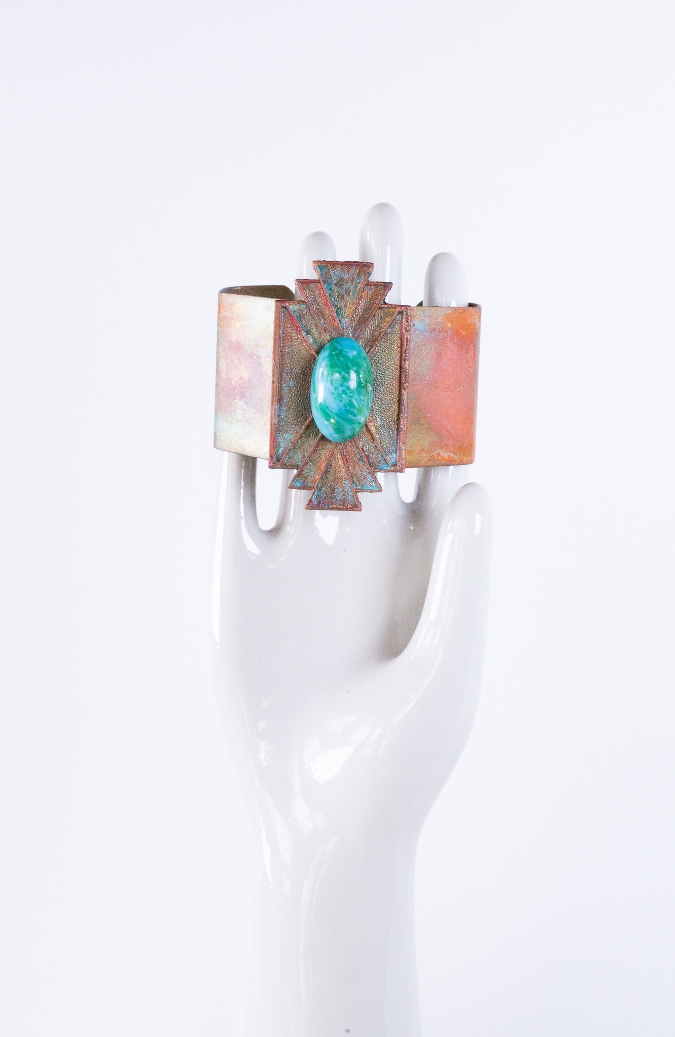 6813756fc324346626b37929_southwest-sunset-cuff-front-2_1784741973997.jpg