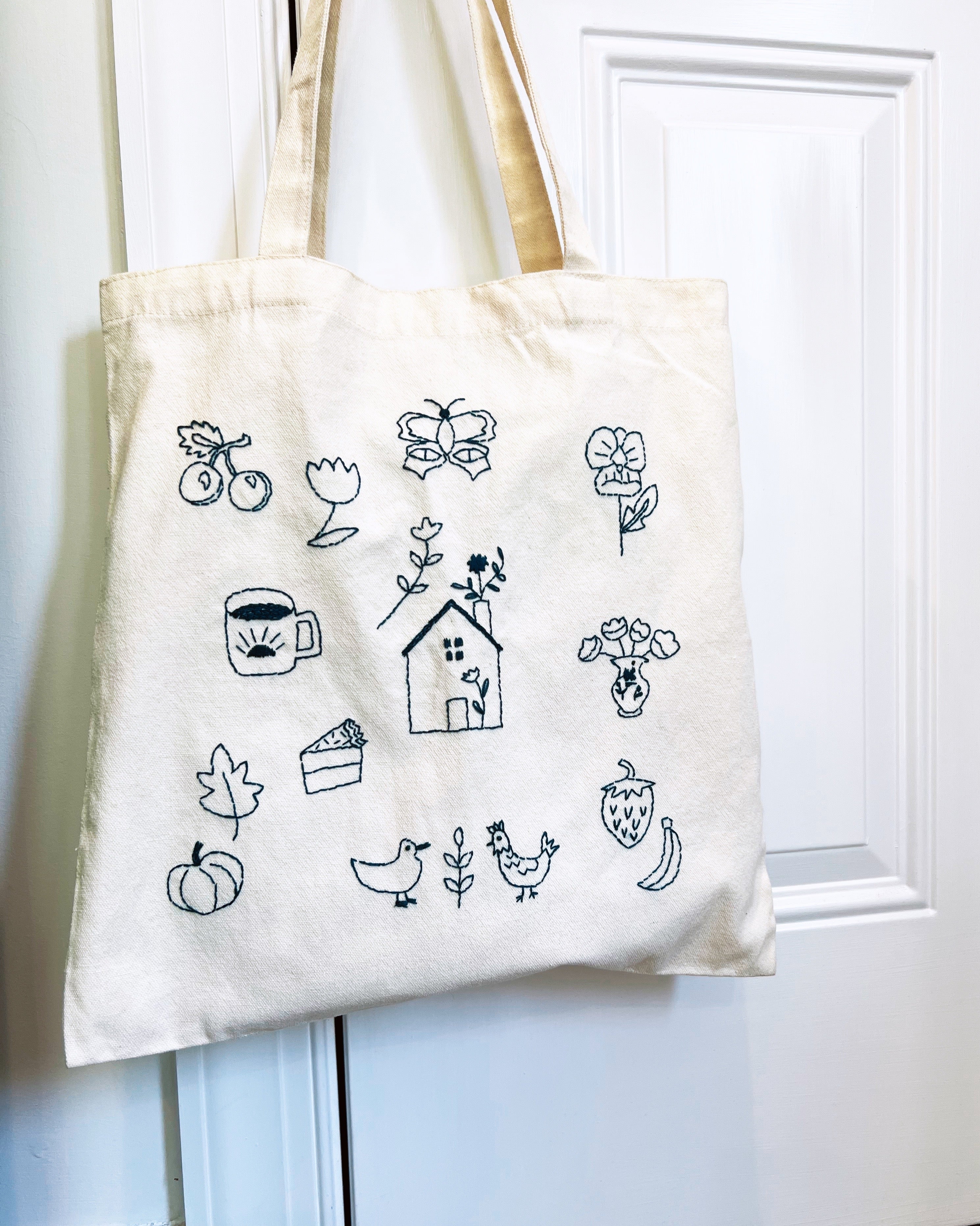 Farm House Stick and Stitch embroidery patterns