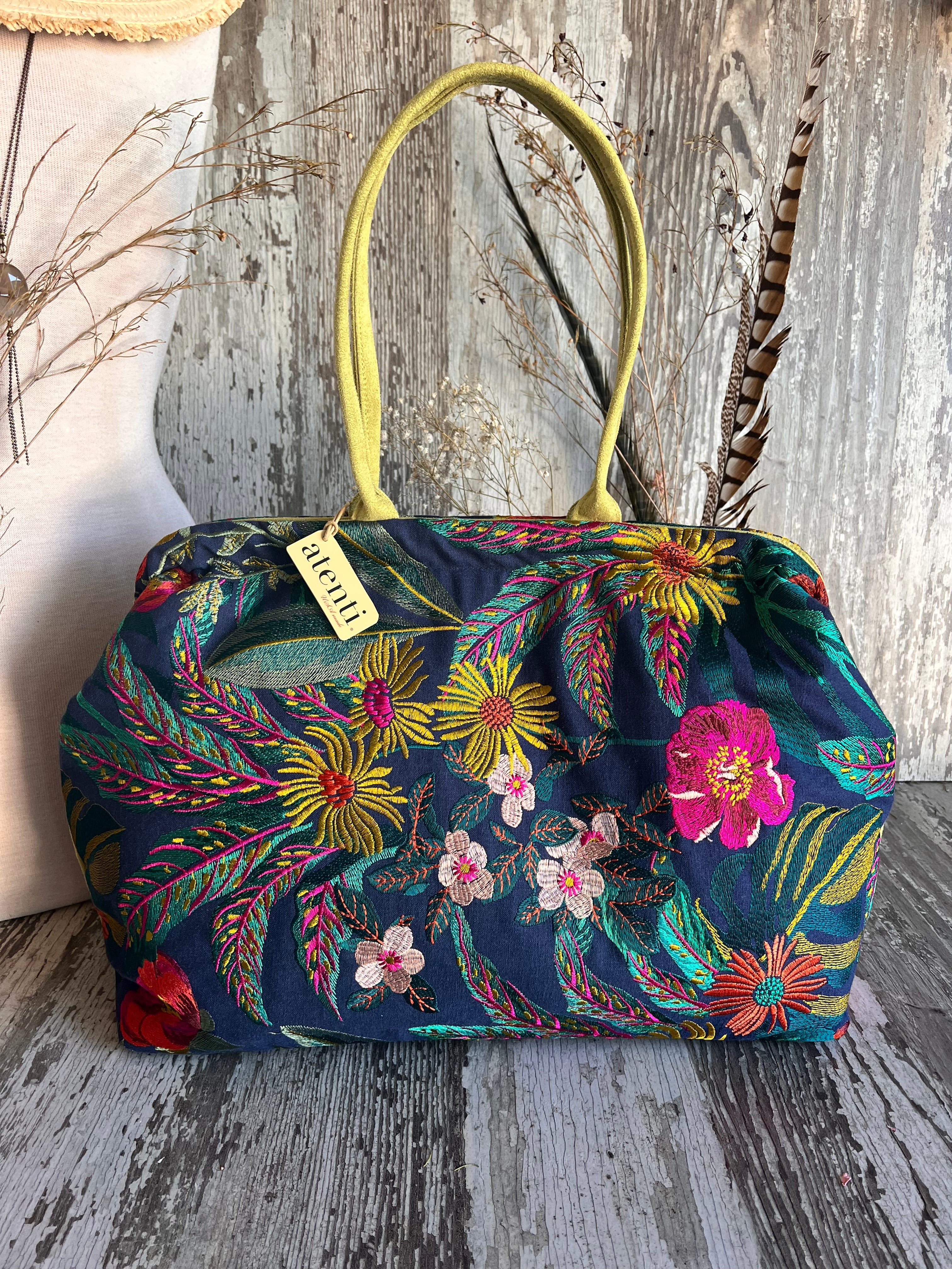 Flora Pioneer, Snap Frame Bag