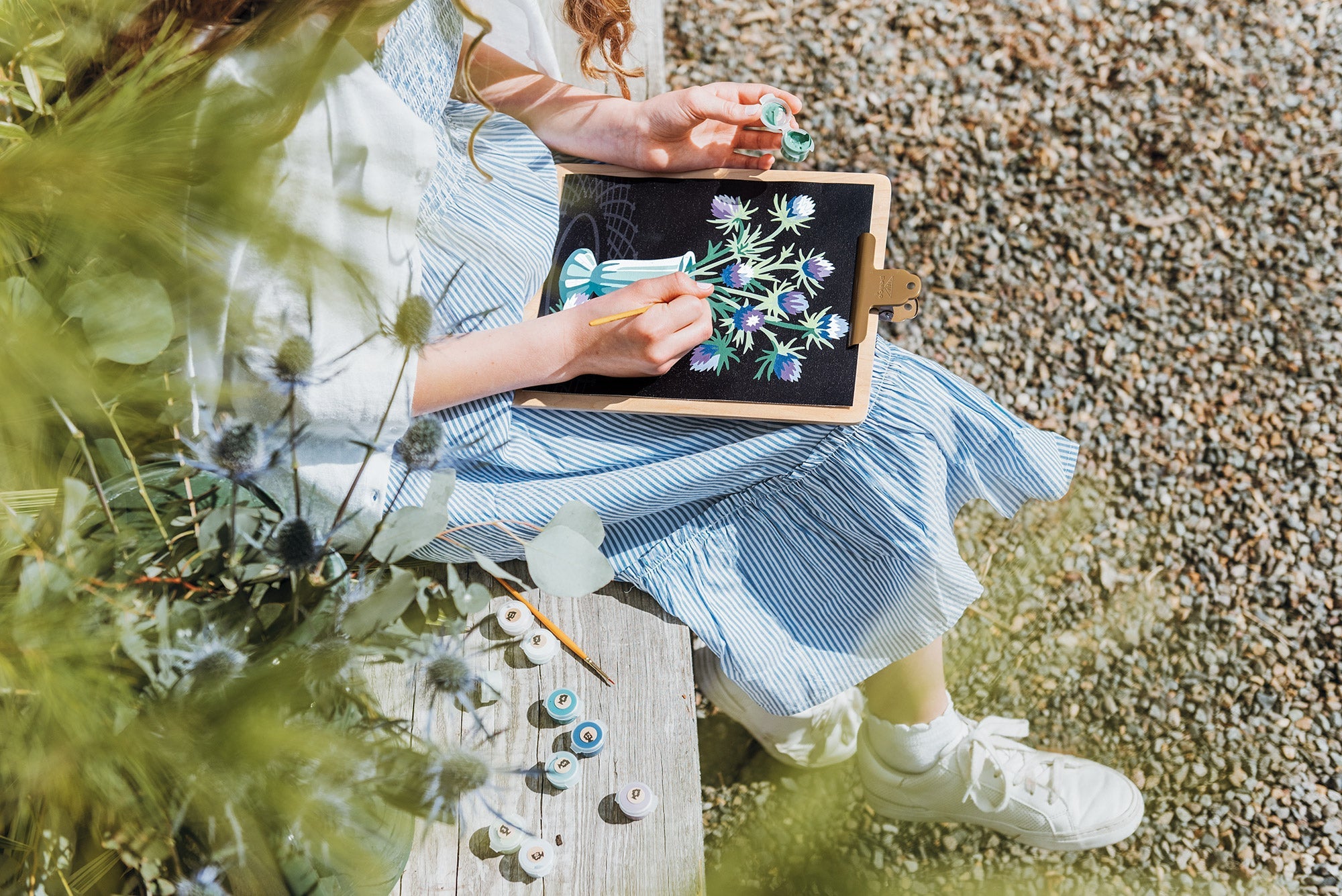 Thistles in Vase | 8x10 paint-by-number kit