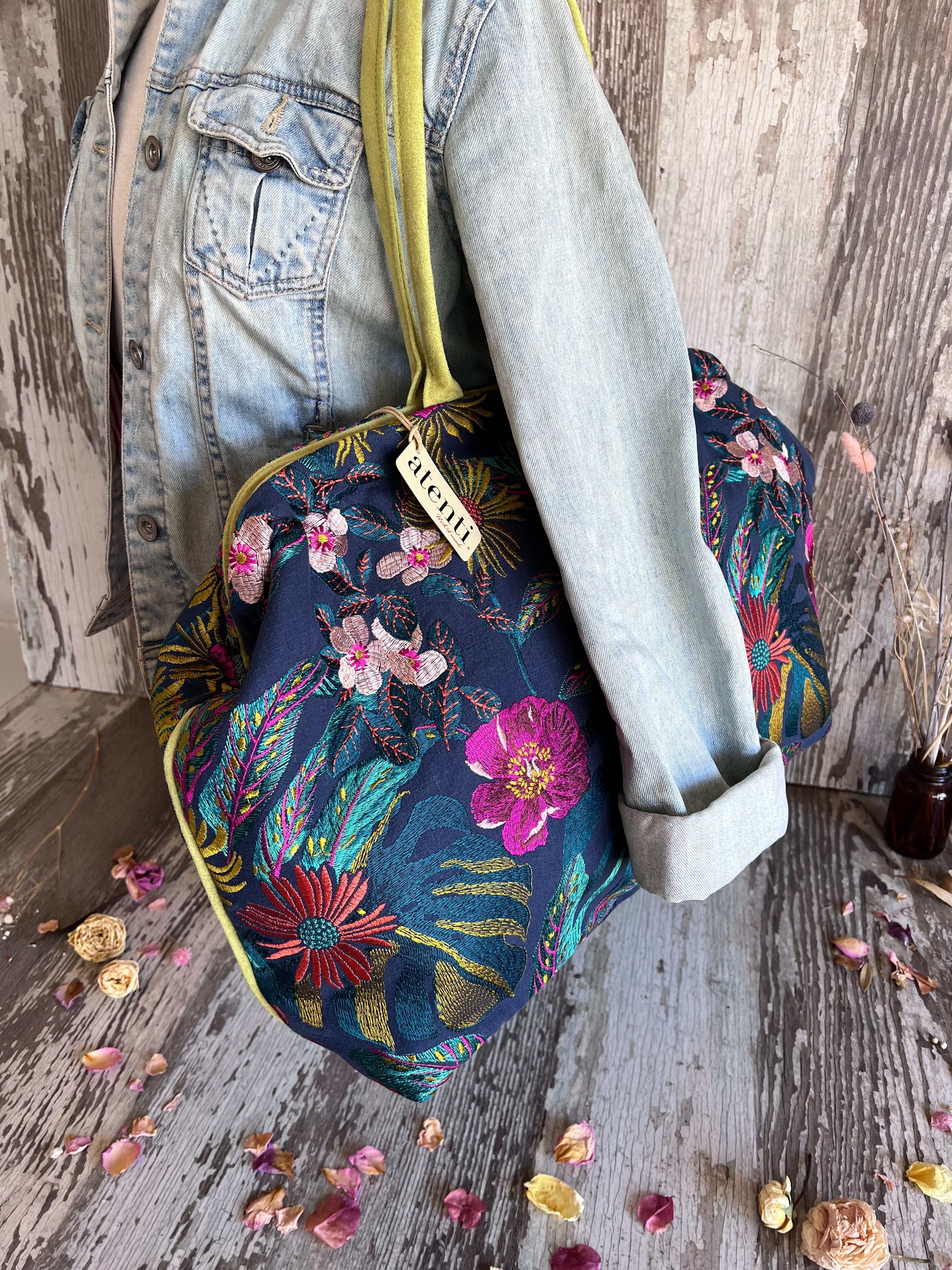 Flora Pioneer, Snap Frame Bag