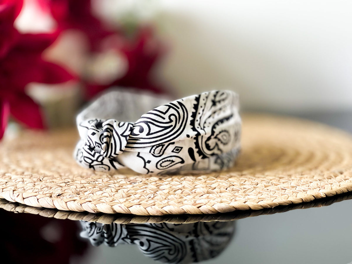 Comfortable Knot Headband — The Diplomat