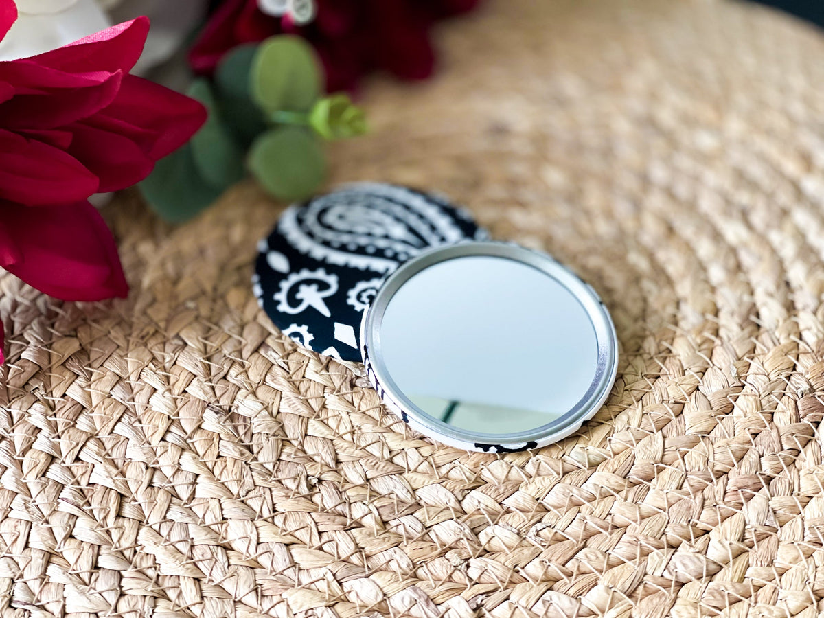 Pocket Mirror — The Diplomat