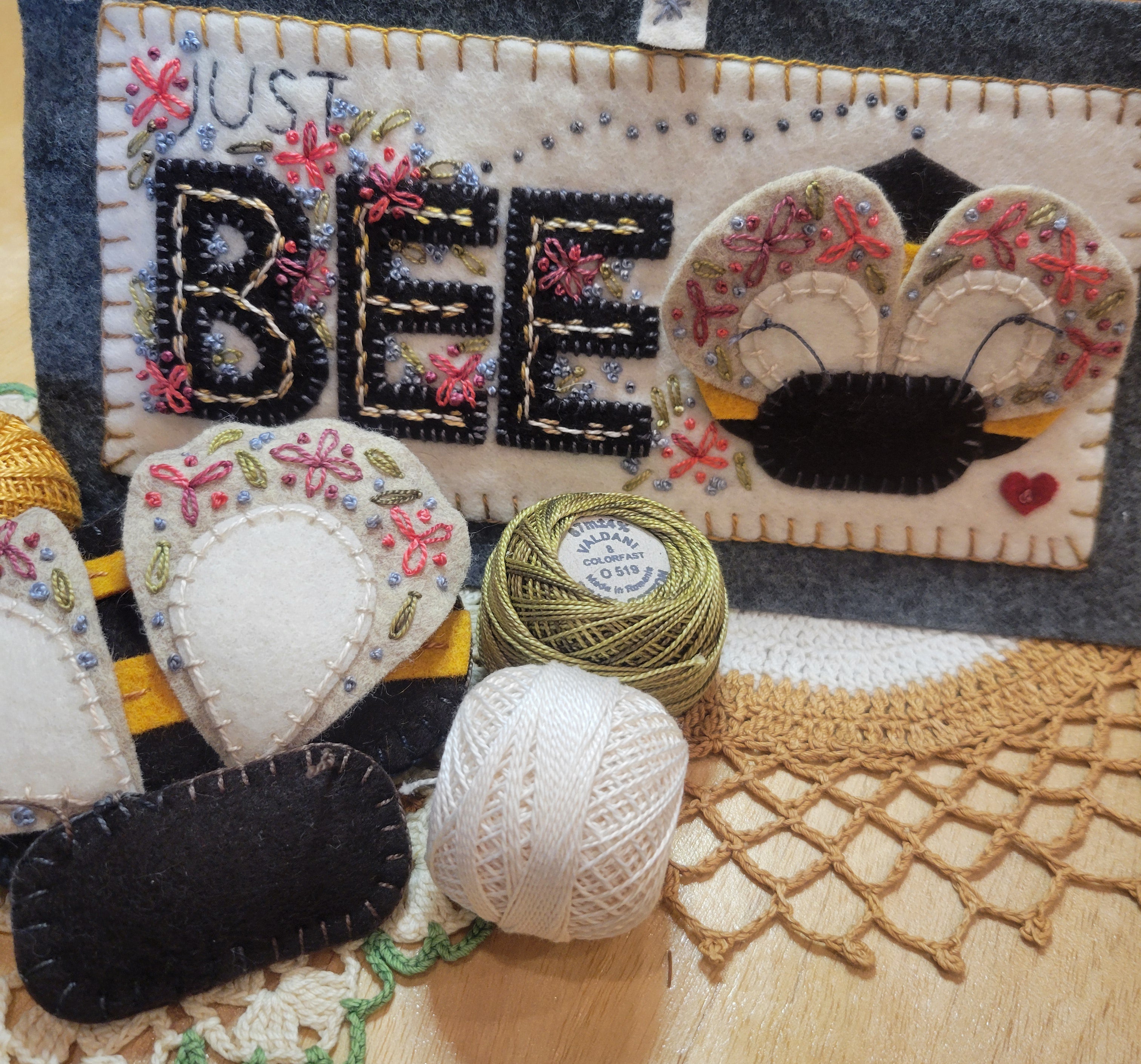 JUST BEE - Pattern or Kit