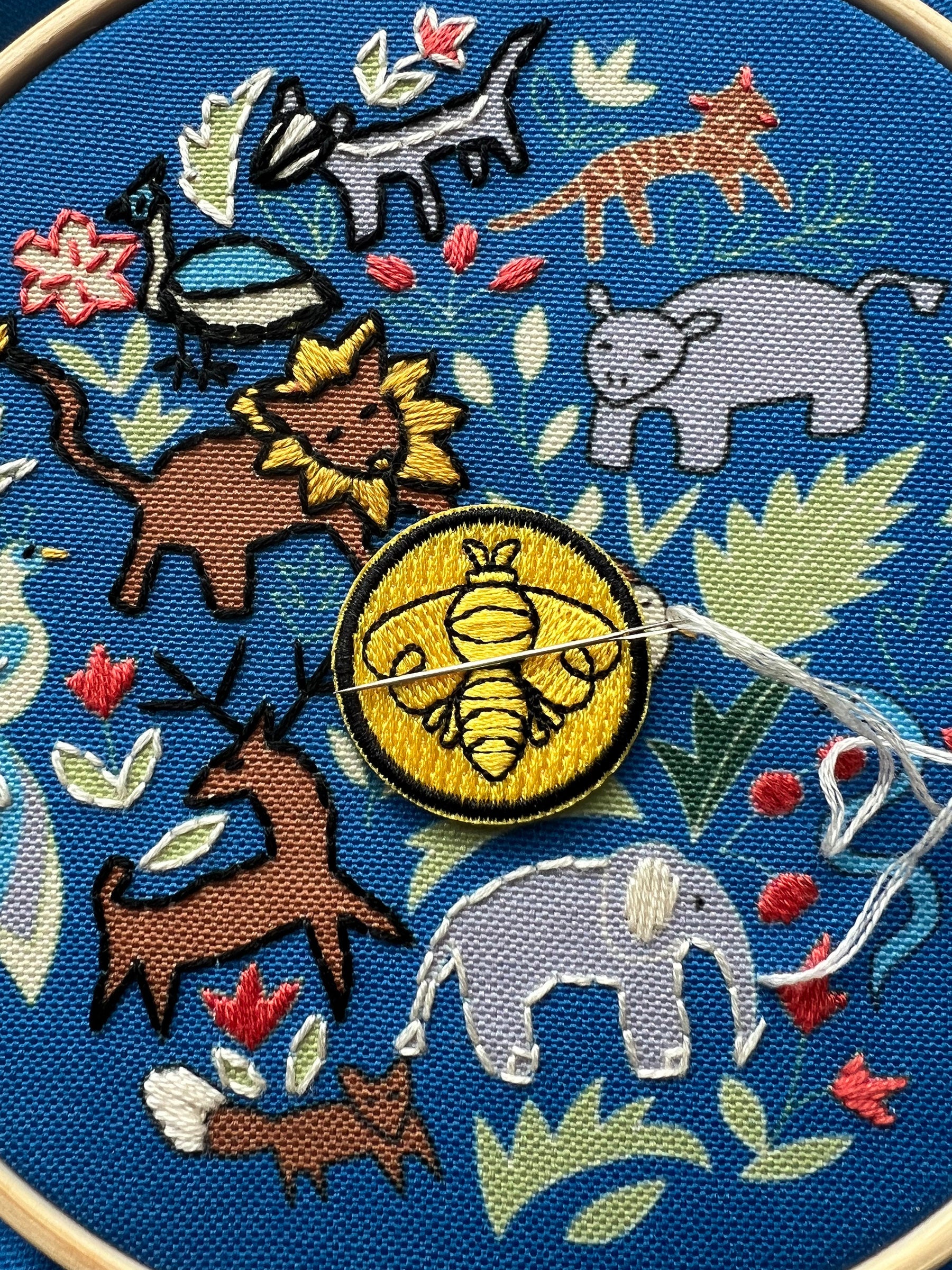 Bee Embroidery Needle Minder